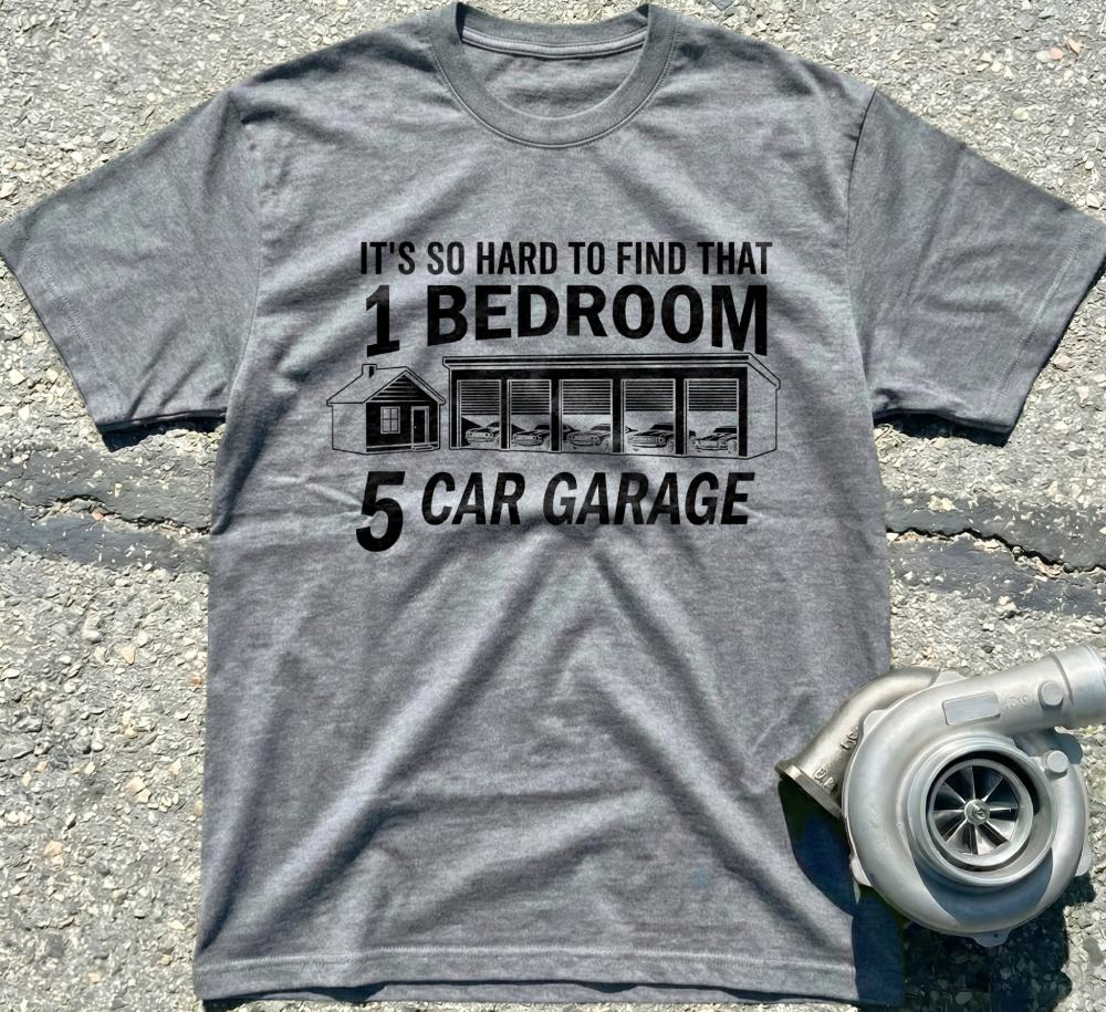 1 Bedroom 5 Car Garage